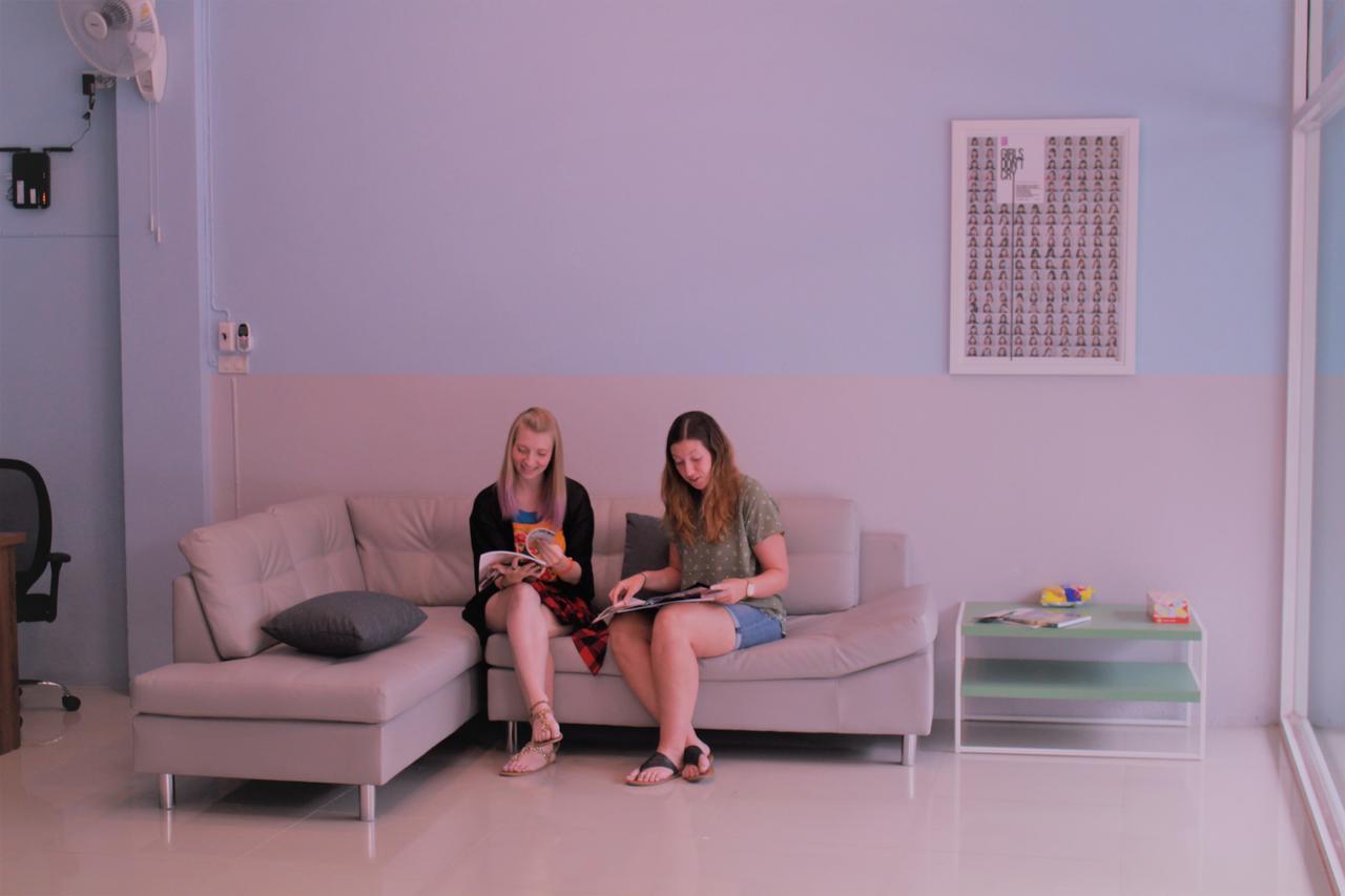 Sook Hostel (Adults Only) เชียงใหม่ ภายนอก รูปภาพ