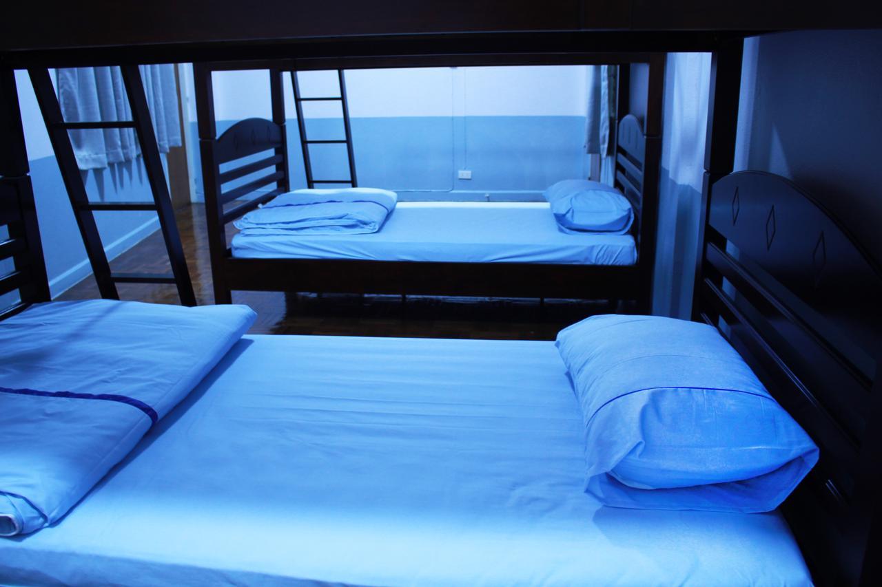 Sook Hostel (Adults Only) เชียงใหม่ ภายนอก รูปภาพ
