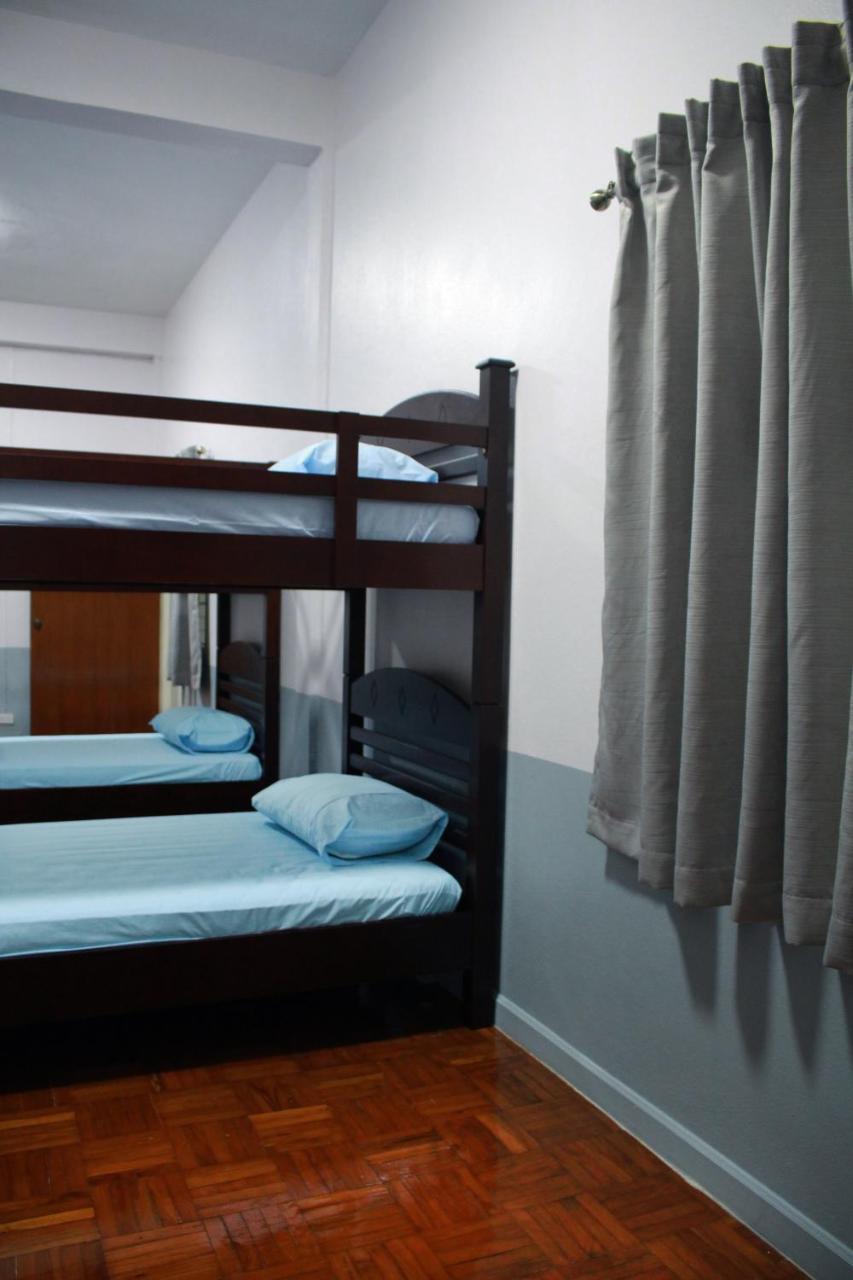 Sook Hostel (Adults Only) เชียงใหม่ ภายนอก รูปภาพ