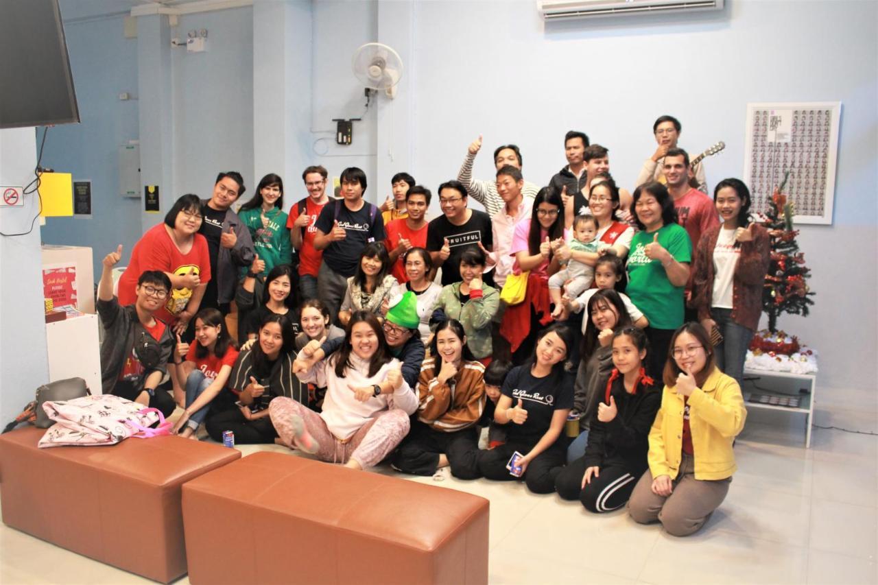 Sook Hostel (Adults Only) เชียงใหม่ ภายนอก รูปภาพ